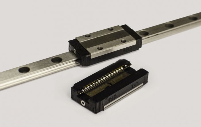 Самосмазывающиеся подшипники из нержавеющей стали