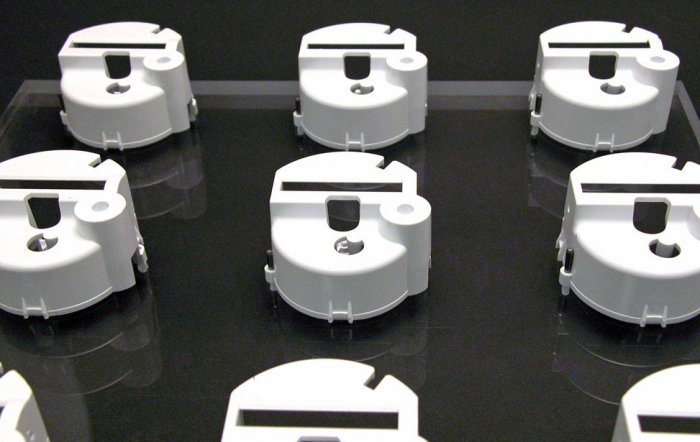 Многокомпонентная маркировка большого количества деталей