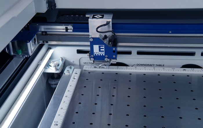 Моторизованный стол Fusion